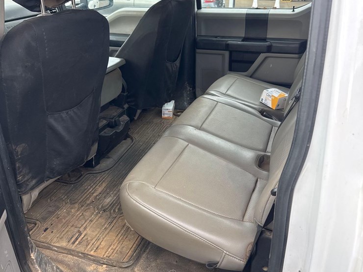 2020-ford-f250-image-22