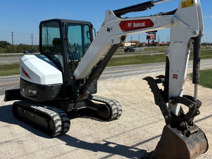 2024-bobcat-e48-image-2