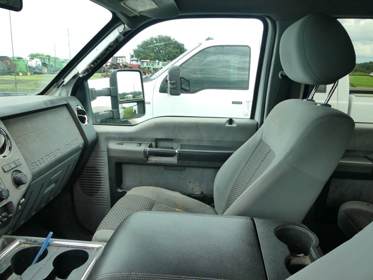 2013-ford-f250-xlt-image-12