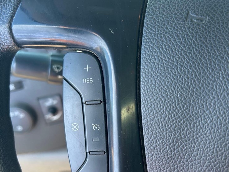 2013-chevrolet-2500-image-41