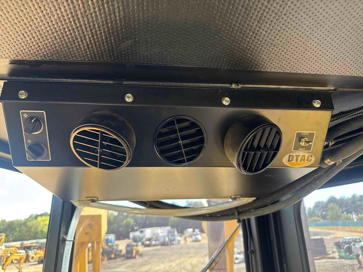 2000-caterpillar-d6r-xl-image-29