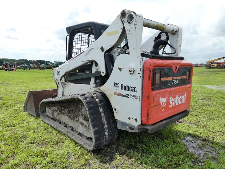 2016-bobcat-t750-image-4