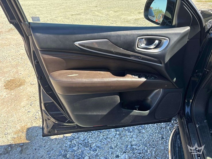 2018-infiniti-qx60-image-10