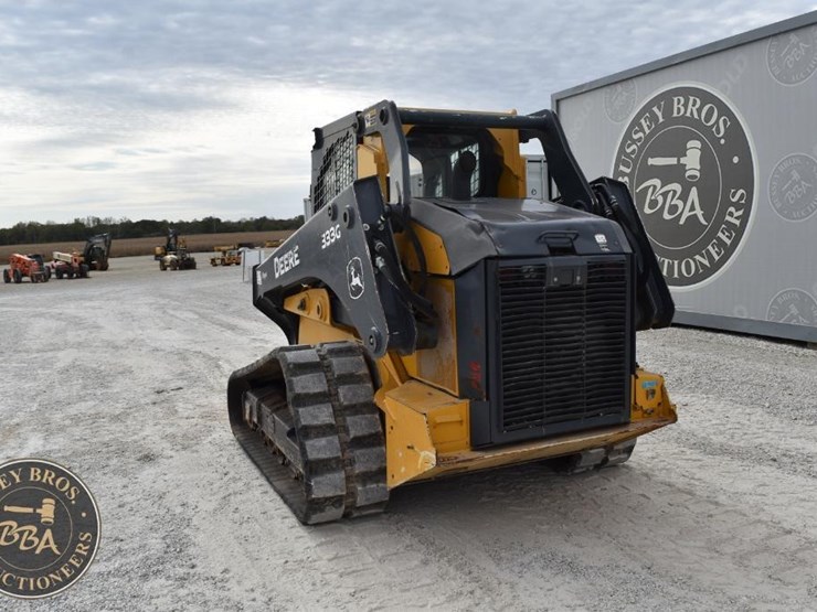 2018-deere-333g-image-17