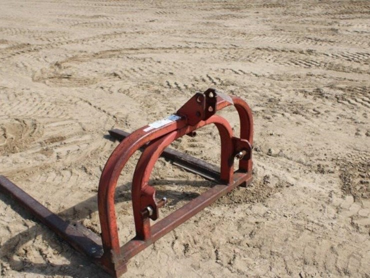 3pt-bale-fork-46"x53"-image-9