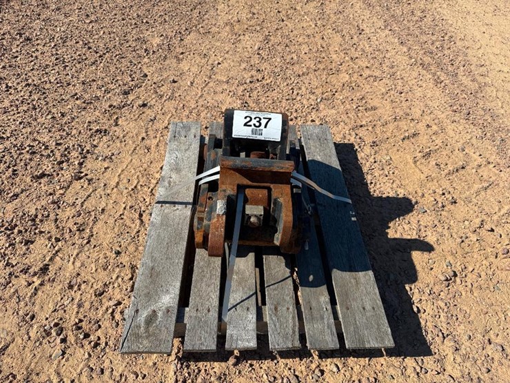 deere-710j-image-2