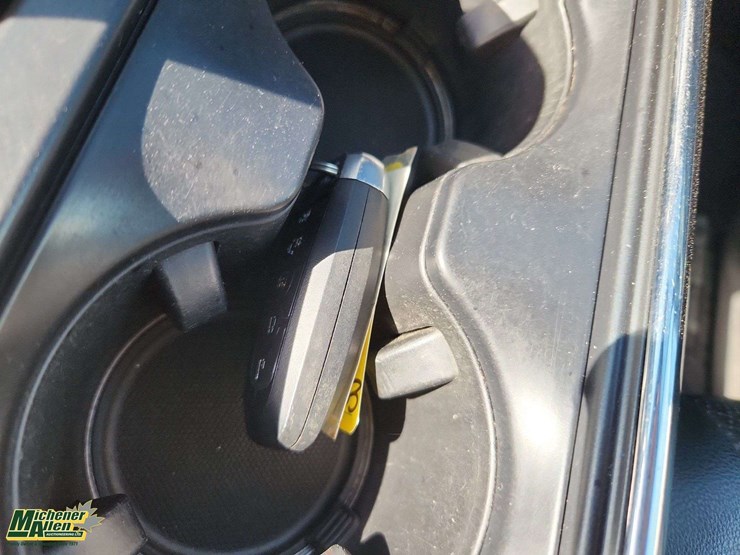2021-ford-f150-image-23
