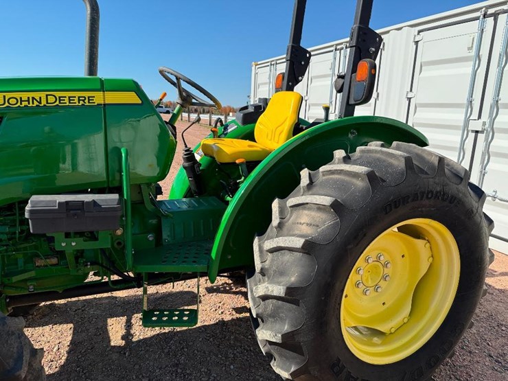 john-deere-5065e-image-12