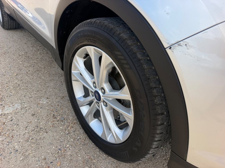 2017-ford-escape-image-7