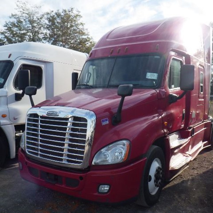2017 FREIGHTLINER CASCADIA 125 EVOLUTION