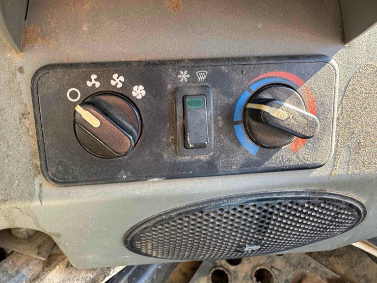 2018-bobcat-t770-image-21
