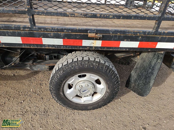 2012-ford-f250-image-10