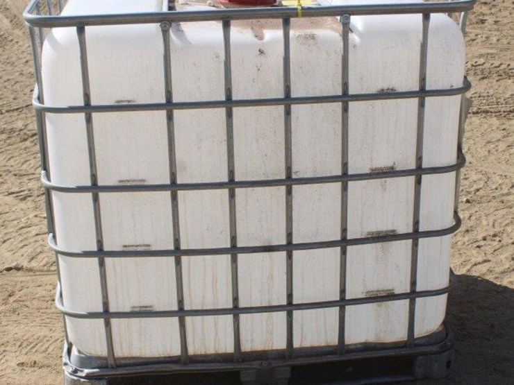poly-tanks-in-cages-image-6