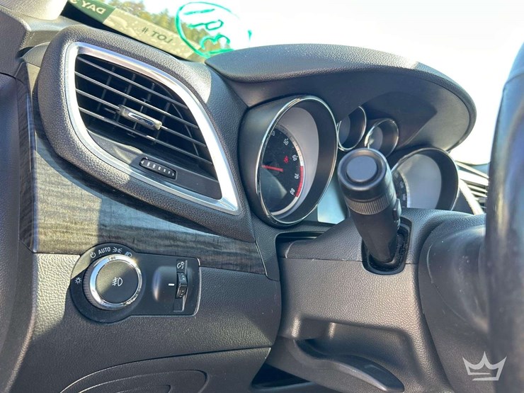 2013-buick-encore-image-15