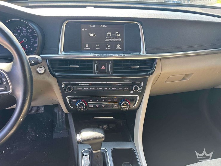 2017-kia-optima-hybrid-sedan-image-14