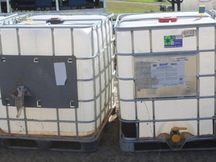 poly-tanks-in-cages-image-2