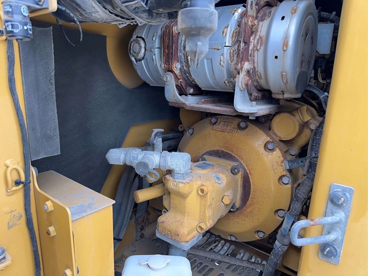 2018-caterpillar-308-image-25