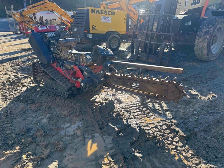 2015-baretto-2024tk-36"-track-trencher-image-7