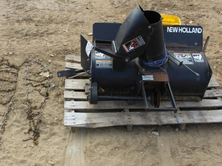 new-holland-snowblower-attachment-42"-image-1