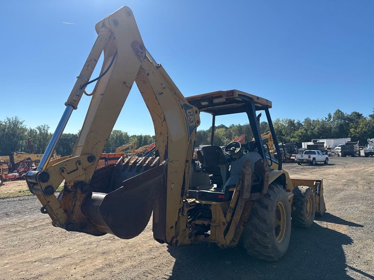 2001-caterpillar-420d-image-6