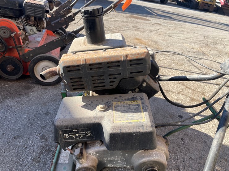 #1852-•-john-deere-greens-mower-image-7