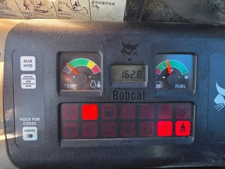 2006-bobcat-341g-image-65