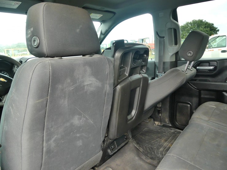 2020-chevrolet-2500-image-9