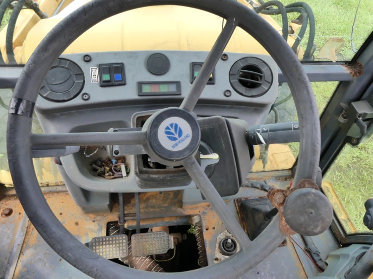 new-holland-675e-image-20