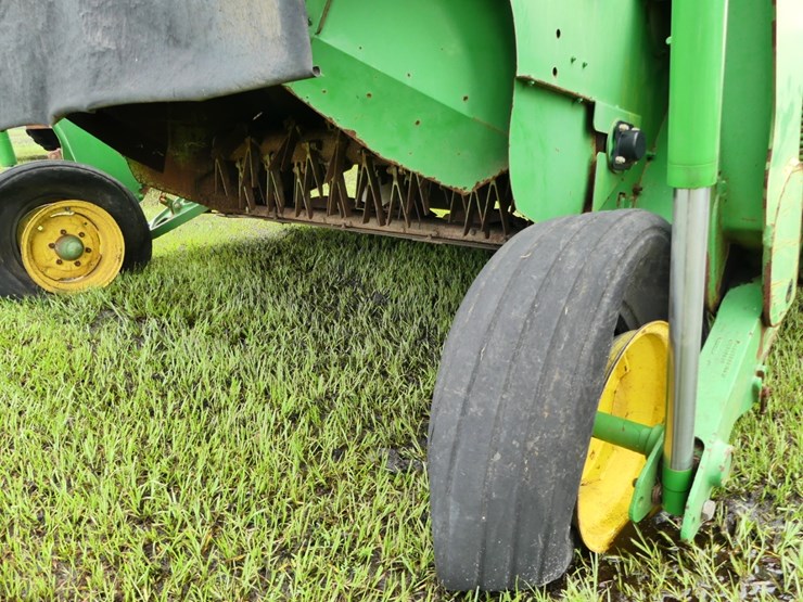john-deere-630-image-7