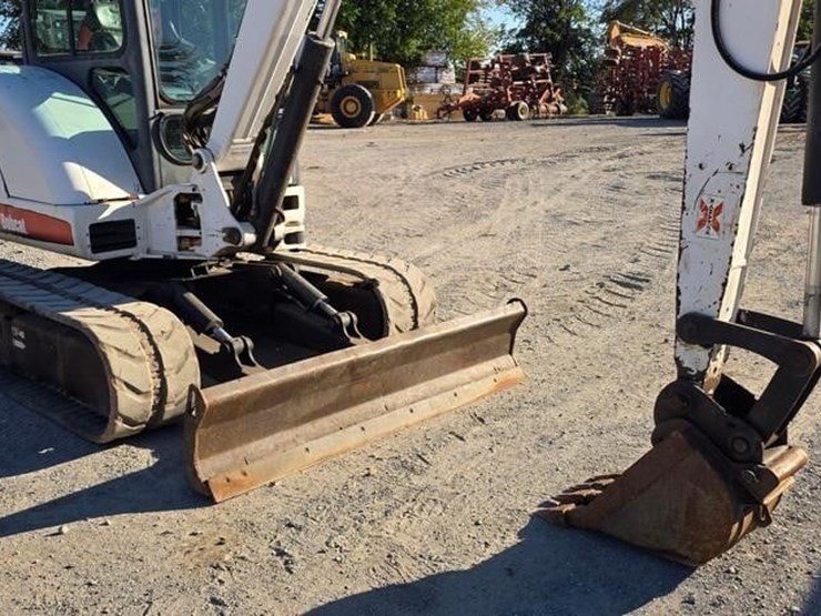 2006-bobcat-341g-image-46