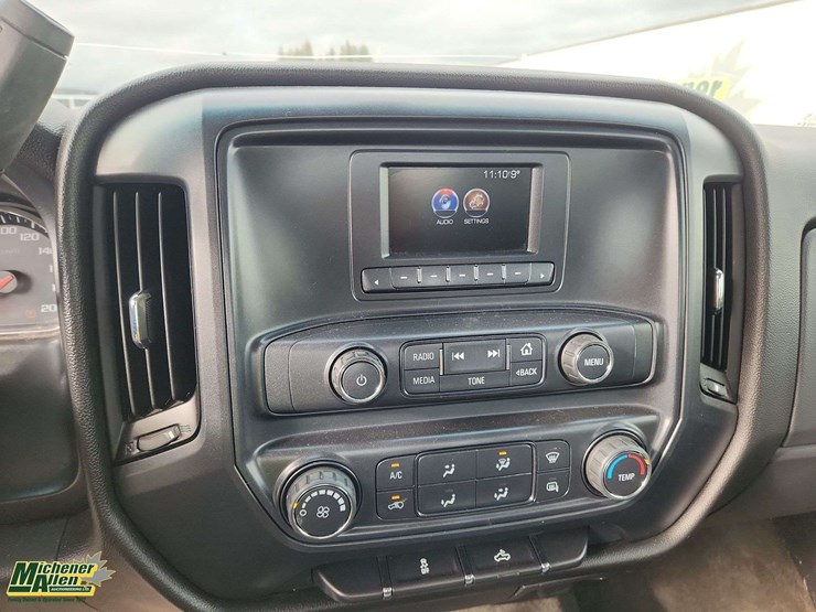 2017-gmc-sierra-1500-image-23