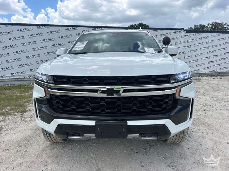 2022-chevrolet-tahoe-image-25