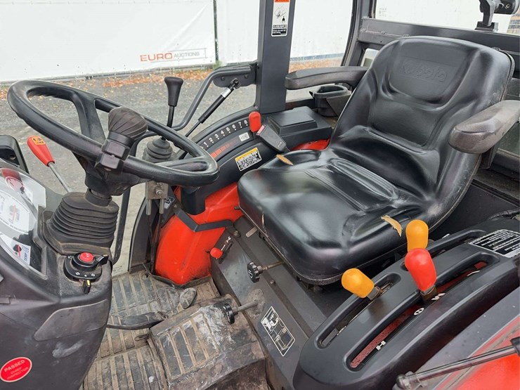 2013-kubota-b3000-image-18