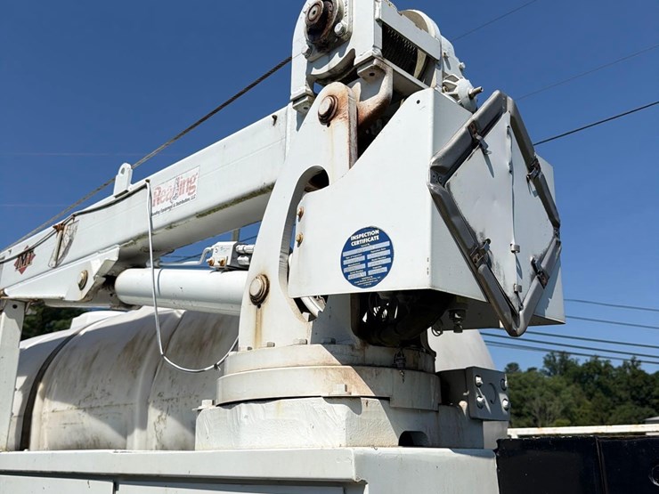 2010-imt-3820-image-25