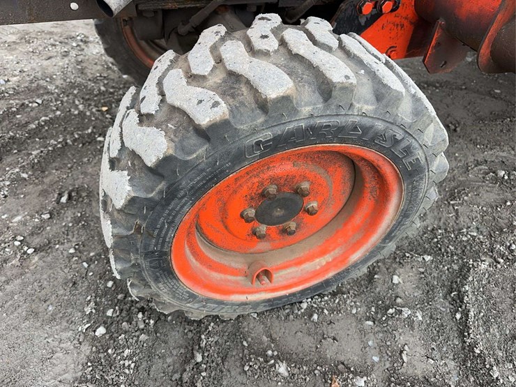 2013-kubota-b3000-image-8