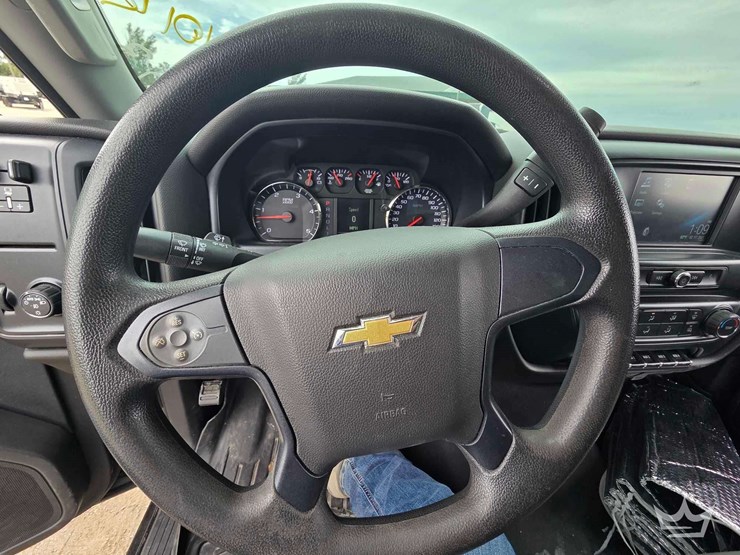 2019-chevrolet-silverado-4500hd-image-13
