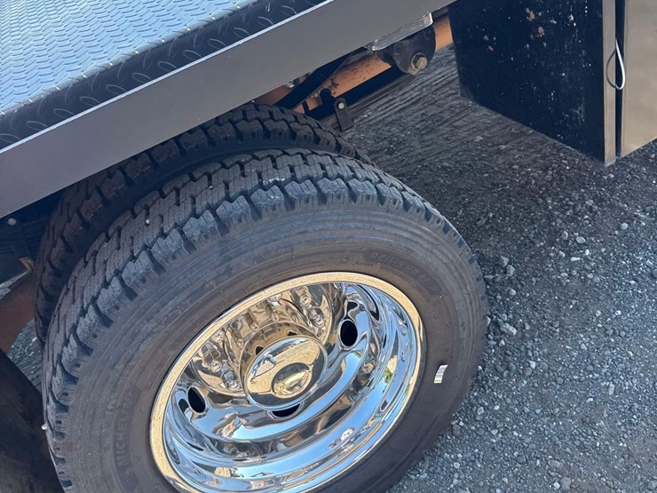 2018-ford-f550-xl-image-27