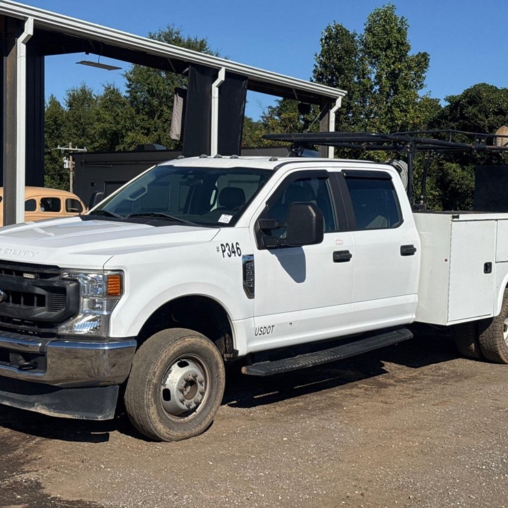2020 FORD F350 XL