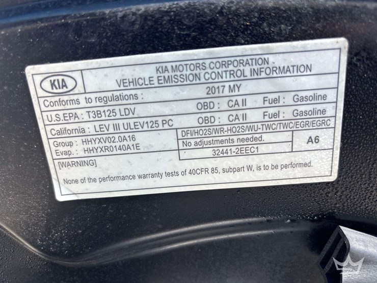 2017-kia-optima-hybrid-sedan-image-10