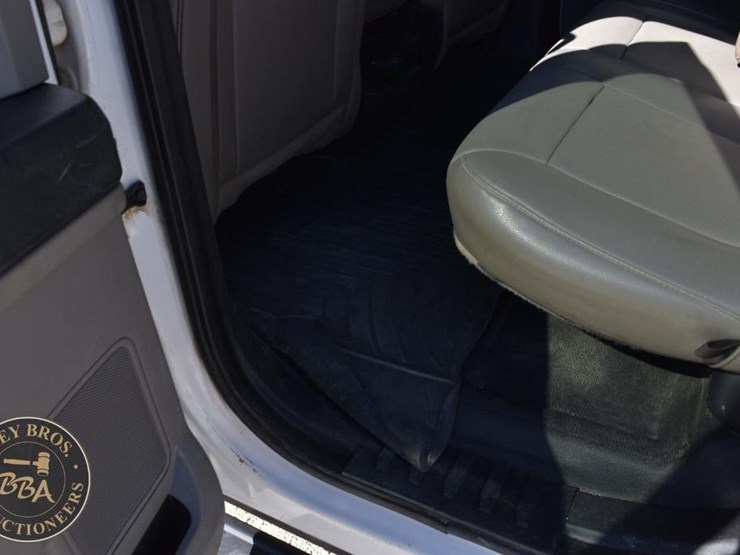 2020-ford-f550-xl-image-50