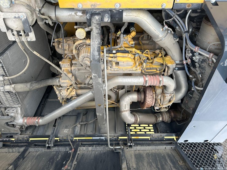 2024-john-deere-350-image-72