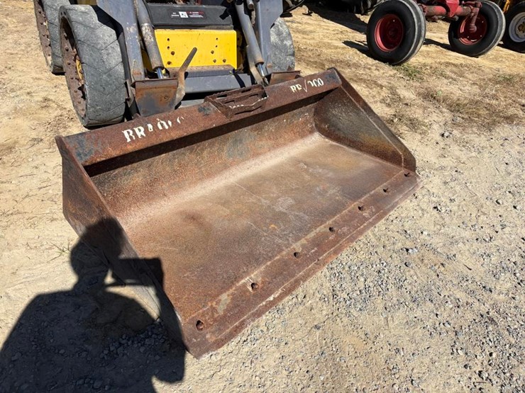 new-holland-ls170-image-10