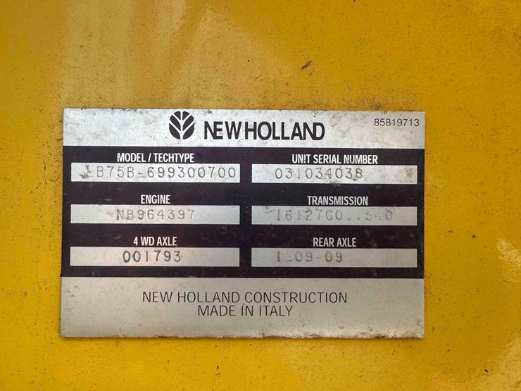 new-holland-lb75b-image-35