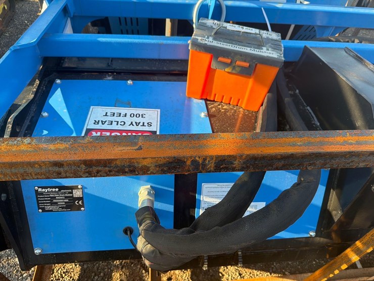 new-raytree-skid-steer-drum-mulcher-rmdm72-image-5