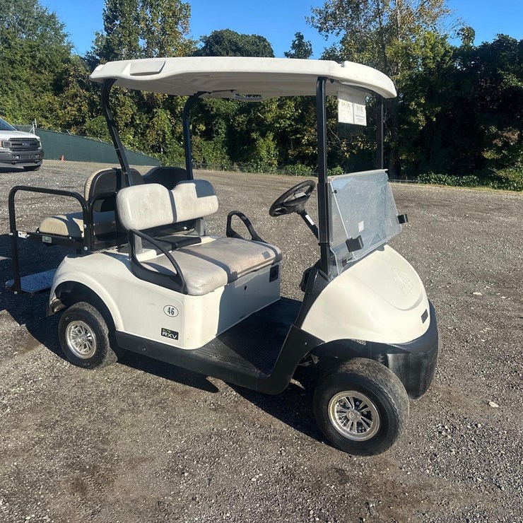 E-Z GO ELITE RXV 4 PASSENGER GOLF CART