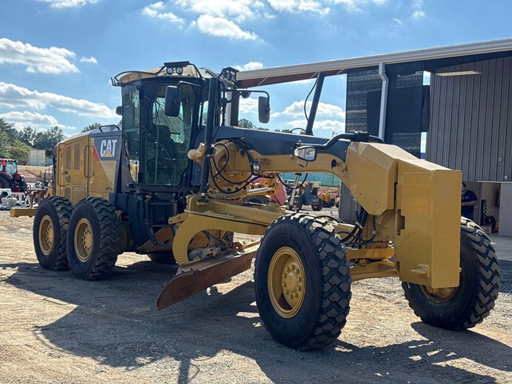 2011-caterpillar-140m2-vhp-plus-image-9