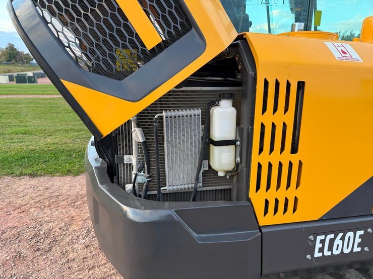 volvo-ec60e-image-44