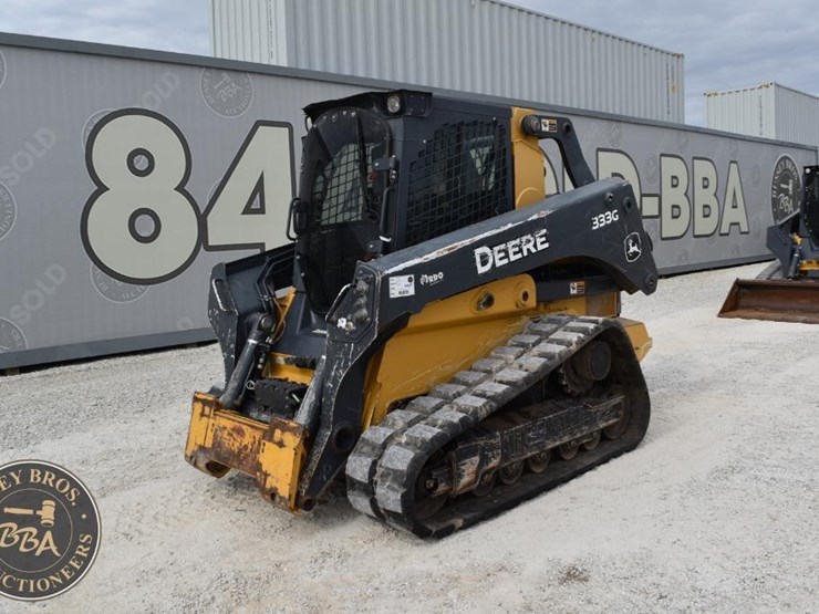 2018-deere-333g-image-11