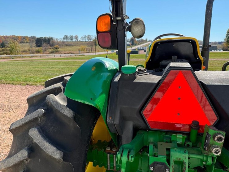 john-deere-5065e-image-30