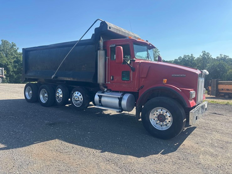 2004-kenworth-w900-image-12